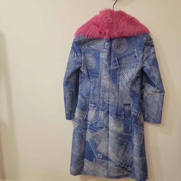 Rare Runway Fendace Medusa head Zucca monogram Denim Jacket faux fur attachment - Picture 8 of 16